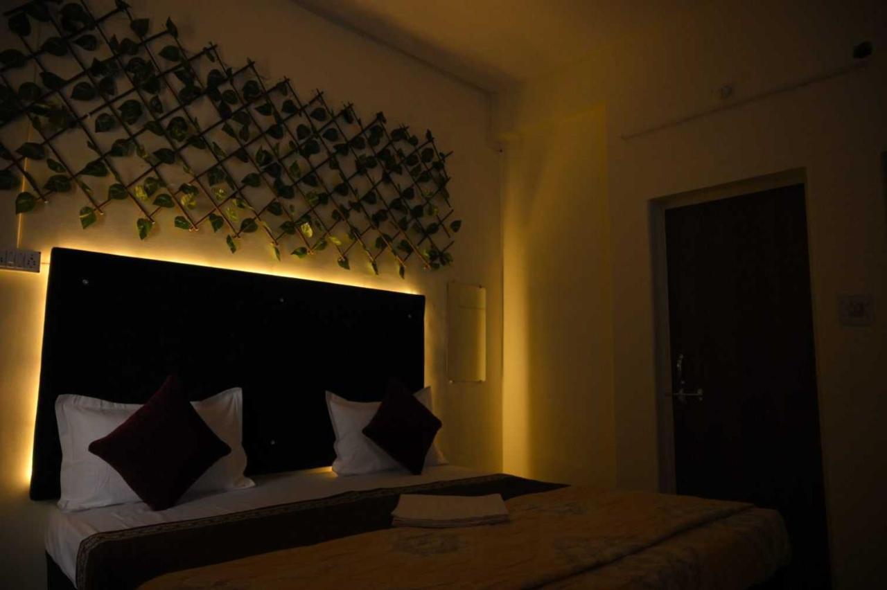 Hotel O Pop Hotel Blue Star Bhilai Екстер'єр фото